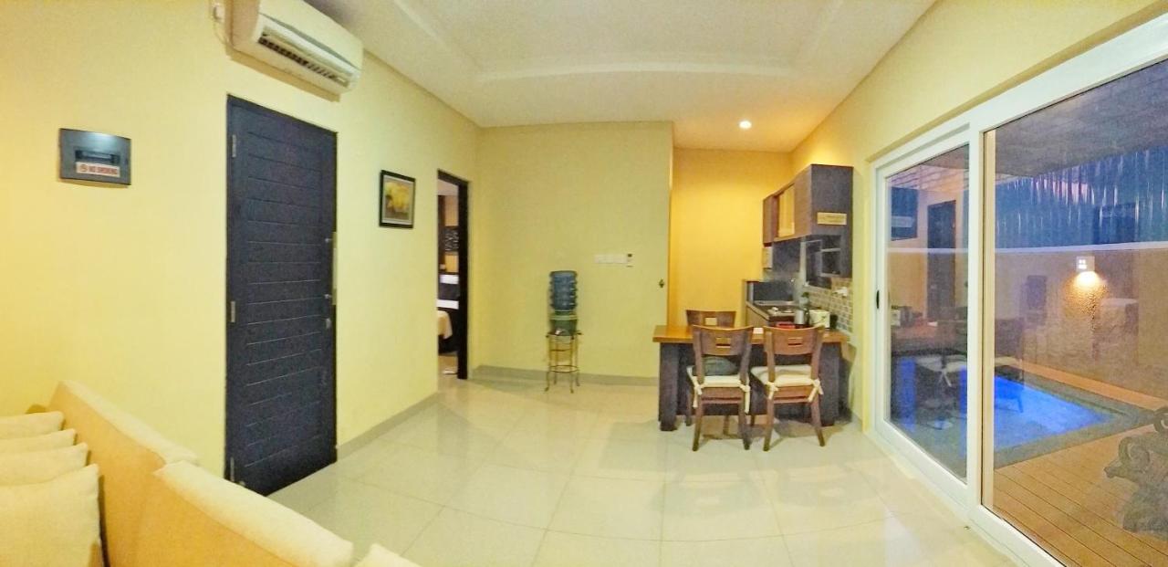 Maya Kori Villa Jimbaran Exterior foto